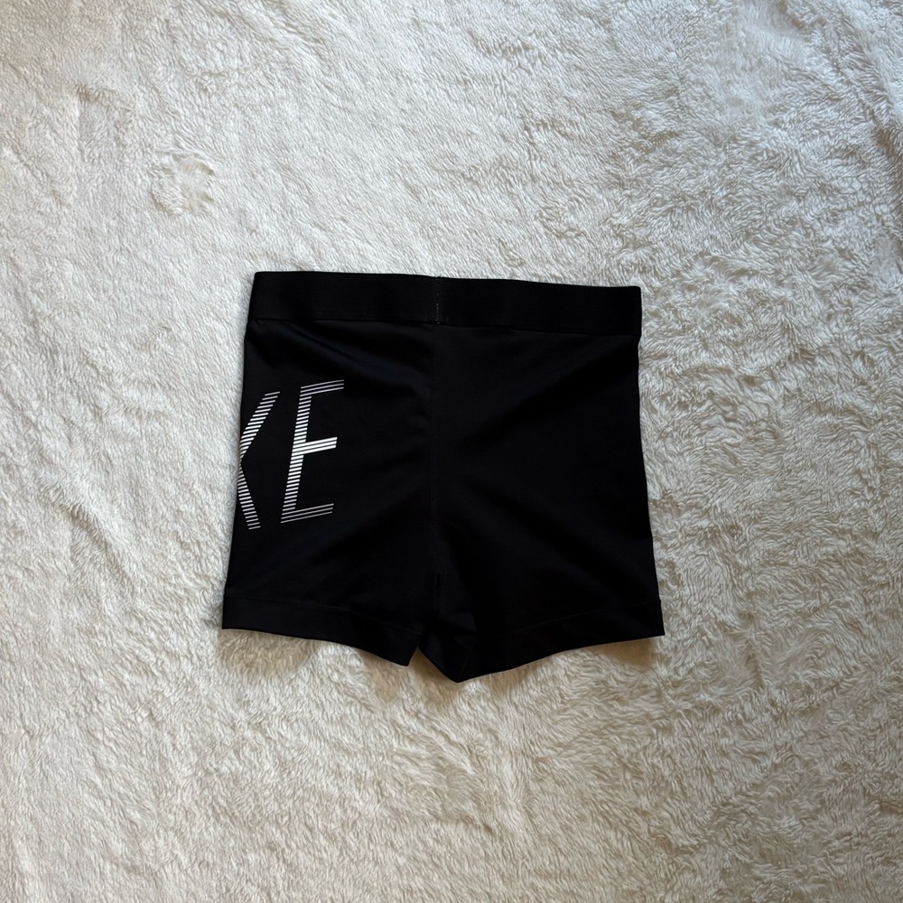 nike PROS - Picture 3 of 4